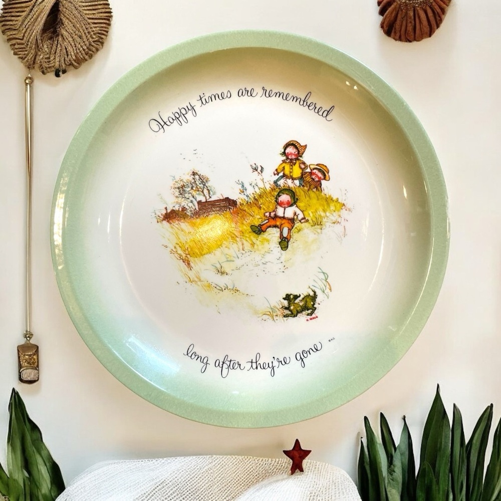 Vintage American Greetings Hollie Hobbie Collector’s Edition Decorative Plate